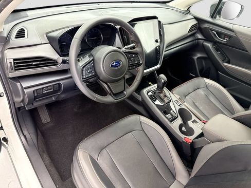 Used 2024 Subaru Crosstrek 2.5i Limited AWD/4WD image 9