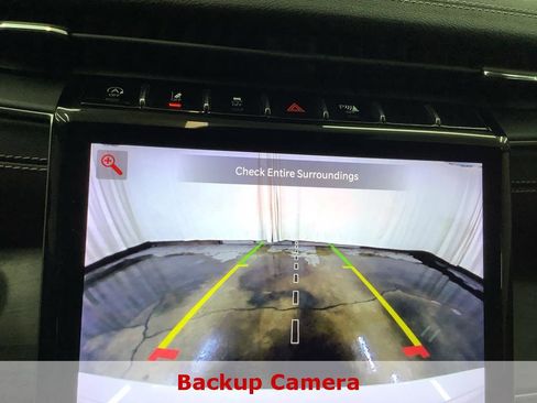 Used 2023 Jeep Grand Cherokee L Limited image 21