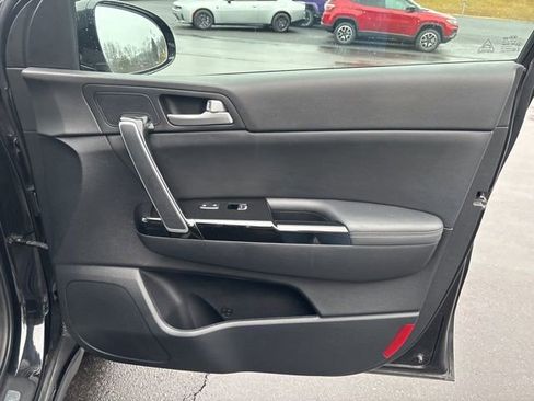 Used 2021 Kia Sportage S w/ S AWD Premium Package image 20