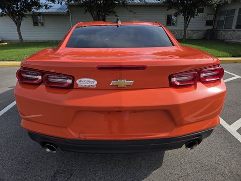 Used 2021 Chevrolet Camaro LT RWD image 4