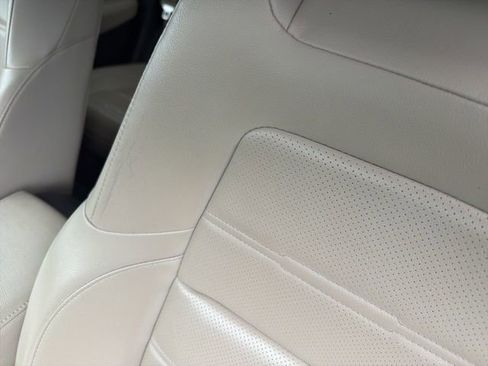 Used 2018 Honda CR-V Touring image 15