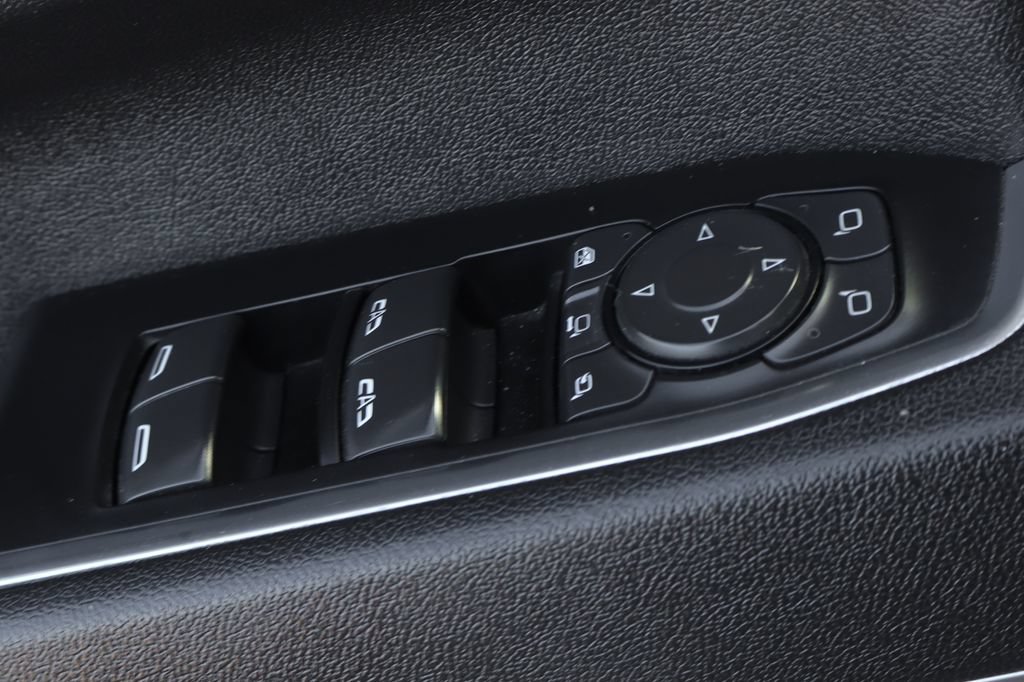 Used 2024 Chevrolet Silverado 3500 High Country w/ High Country Premium Package AWD/4WD image 25