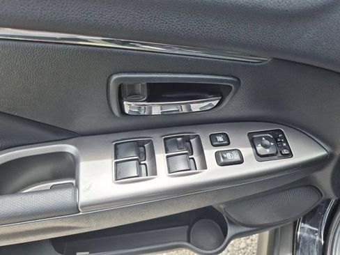 Used 2025 Mitsubishi Outlander Sport SE AWD/4WD image 13