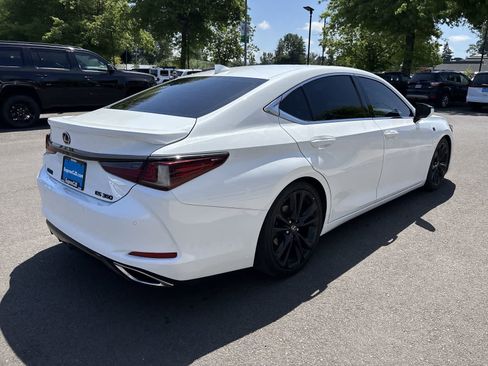 Used 2019 Lexus ES 350 F Sport w/ Accessory Package 2 FWD image 3