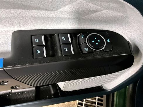 Used 2025 Ford Maverick XLT image 32