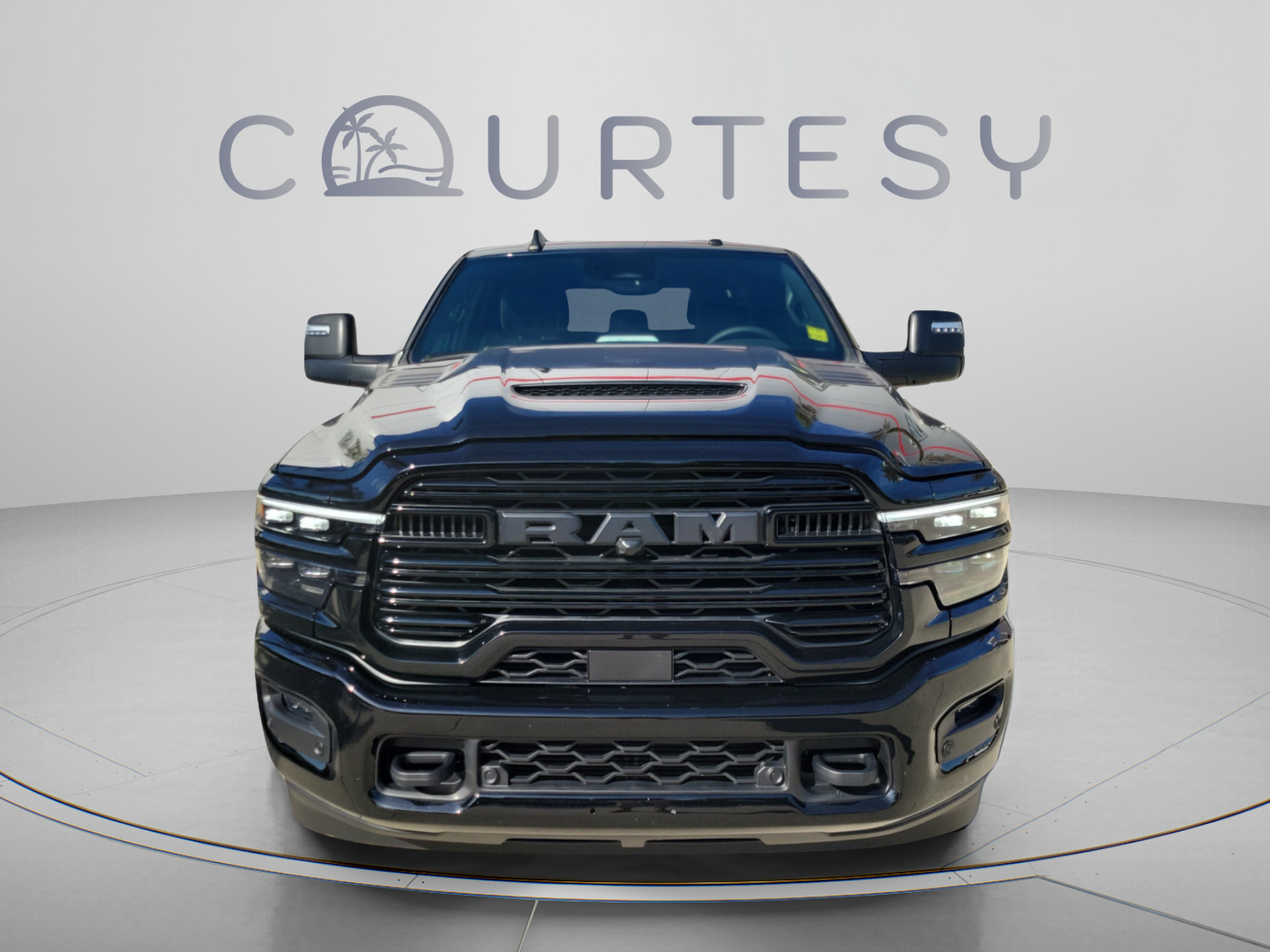 Used 2025 RAM 2500 Laramie AWD/4WD image 9