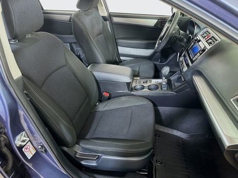 Used 2018 Subaru Outback 2.5i image 11