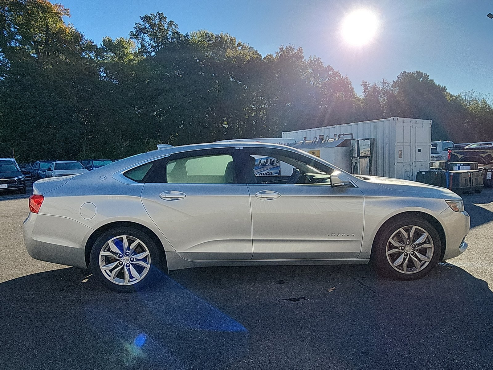 Used 2016 Chevrolet Impala LT FWD image 6