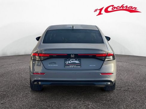 Used 2025 Honda Accord EX-L image 27