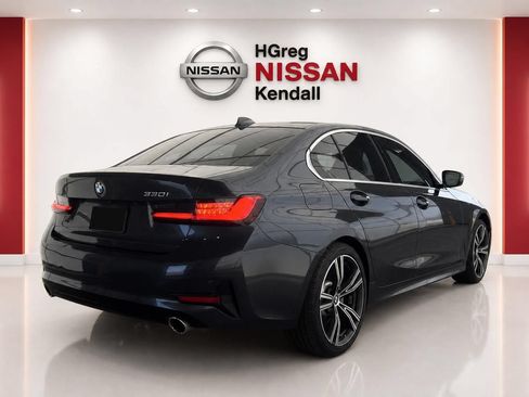 Used 2021 BMW 330i Sedan w/ Convenience Package RWD image 4