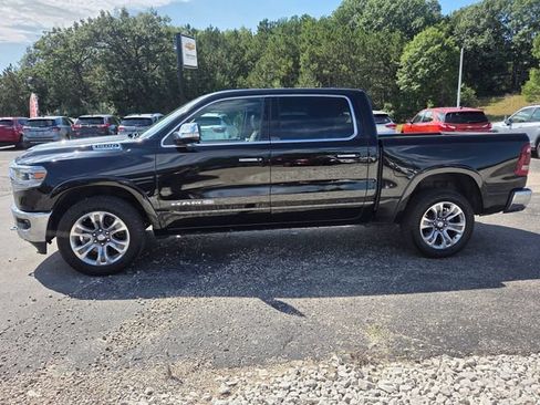 Used 2019 RAM 1500 Laramie Longhorn AWD/4WD image 4