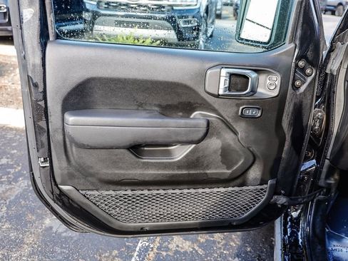 Certified 2022 Jeep Wrangler Unlimited Willys image 22