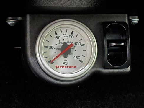 Used 2017 RAM 2500 Laramie AWD/4WD image 19