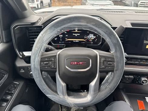 New 2026 GMC Sierra 2500 SLT w/ SLT Premium Package image 19