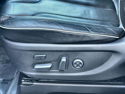 Used 2024 Hyundai Palisade Limited image 14