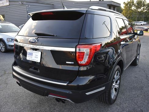 Used 2019 Ford Explorer Platinum AWD/4WD image 6