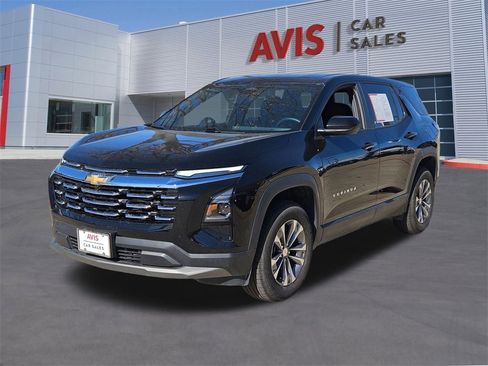 Used 2025 Chevrolet Equinox LT image 1