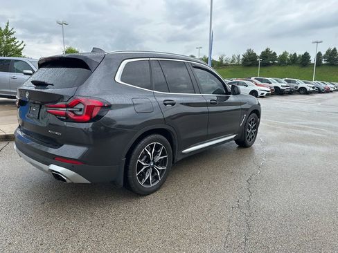 Used 2022 BMW X3 xDrive30i AWD/4WD image 3