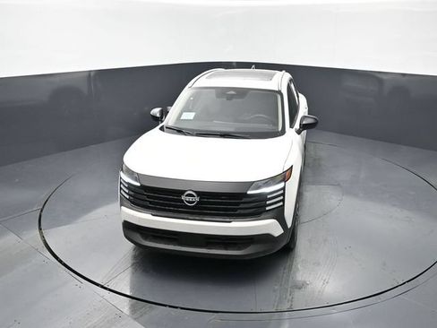 New 2026 Nissan Kicks SV w/ SV Premium Package AWD/4WD image 18