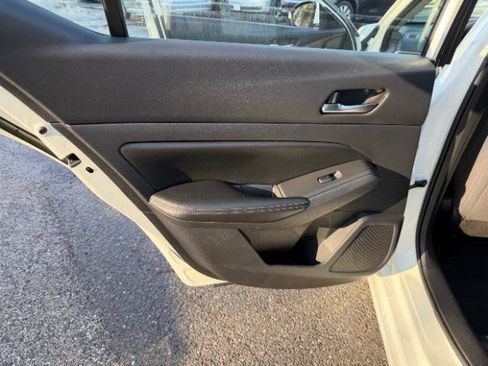 Used 2019 Nissan Altima 2.5 S image 28