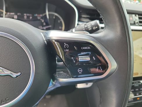 Used 2023 Jaguar F-PACE S AWD/4WD image 24