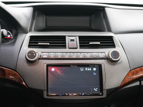Used 2012 Honda Accord EX image 16