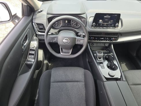 New 2026 Nissan Rogue SV w/ Cold Weather Package AWD/4WD image 15