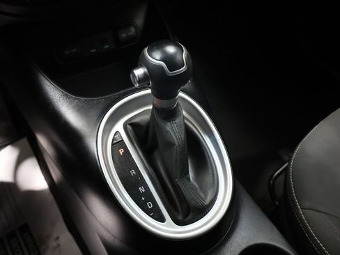 Used 2014 Kia Soul image 26