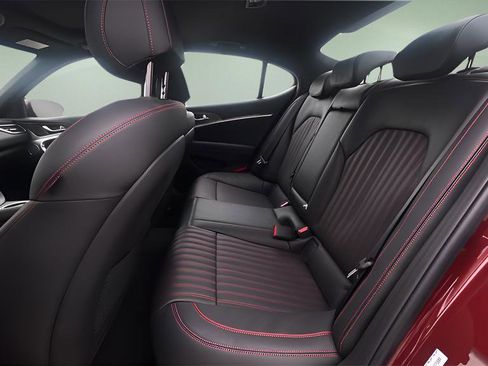 New 2026 Genesis G70 3.3T Sport Prestige image 10