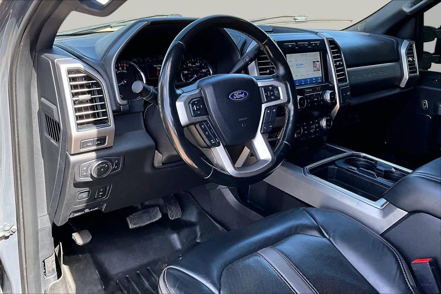 Used 2021 Ford F250 Platinum w/ Tremor Off-Road Package AWD/4WD image 18