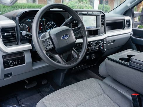 Used 2024 Ford F250 XL w/ STX Appearance Package AWD/4WD image 17
