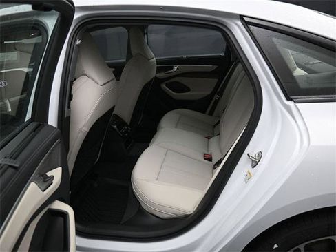 New 2026 Audi A6 Premium Plus image 11