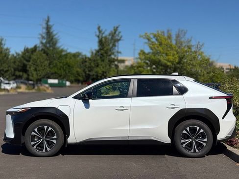 Certified 2025 Toyota bZ4X FWD w/ Weather Package image 2