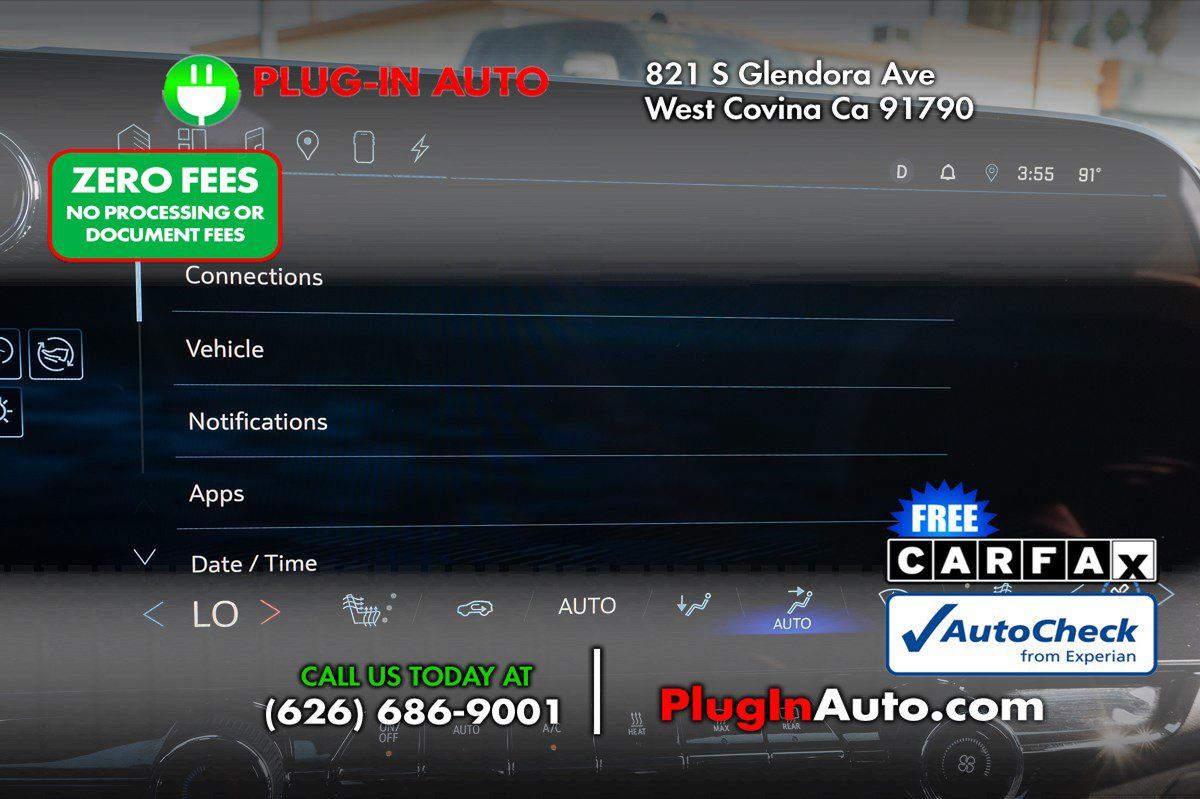 Used 2024 Chevrolet Blazer EV LT AWD/4WD image 30