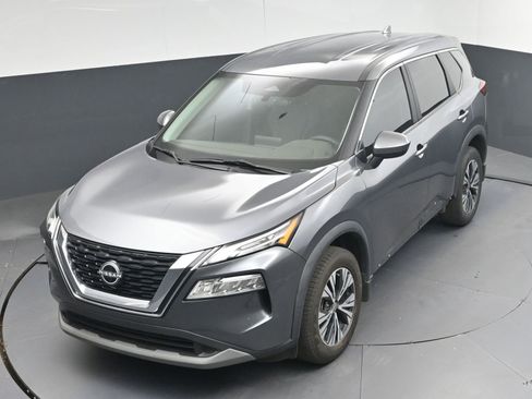 Certified 2023 Nissan Rogue SV FWD image 27