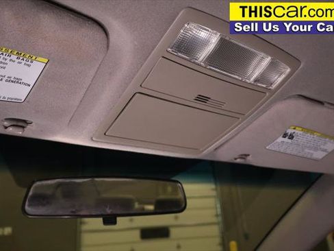 Used 2011 Toyota Camry LE image 17