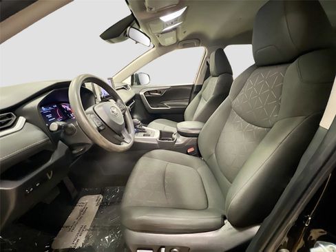 Used 2023 Toyota RAV4 XLE image 20