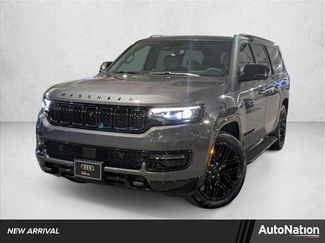 Used 2024 Jeep Wagoneer L Series II w/ Convenience Group I video 1