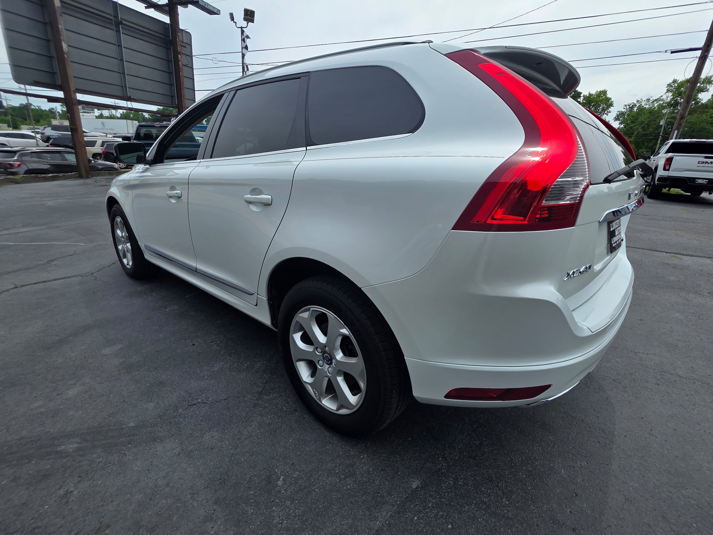 Used 2016 Volvo XC60 T5 Premier FWD image 5