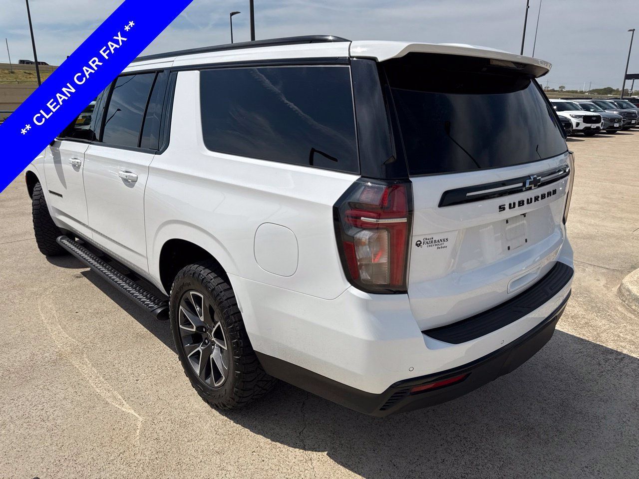 Used 2023 Chevrolet Suburban Z71 AWD/4WD image 8