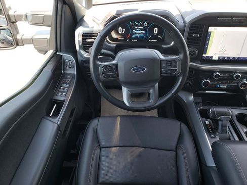 Used 2022 Ford F150 Lariat w/ Trailer Tow Package AWD/4WD image 15