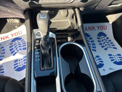 Used 2024 Nissan Altima 2.5 SV image 23