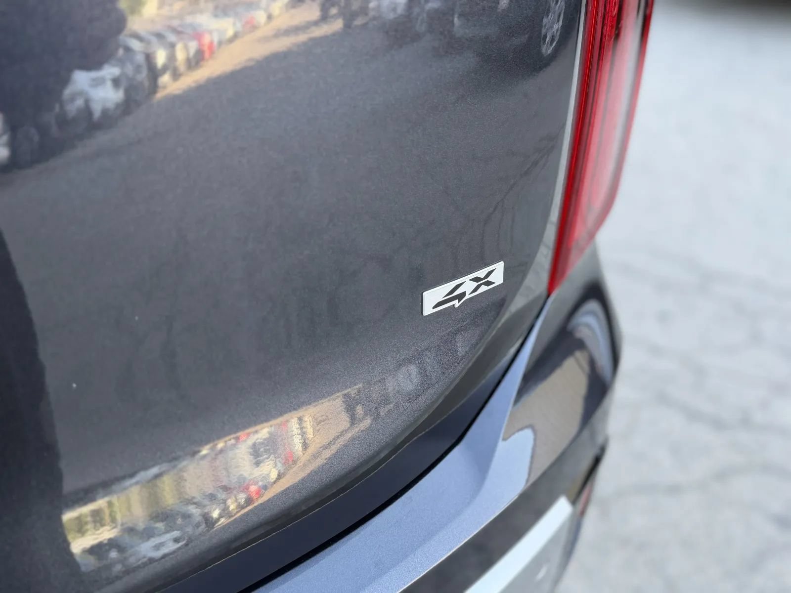 Used 2025 Kia Telluride S AWD/4WD image 47