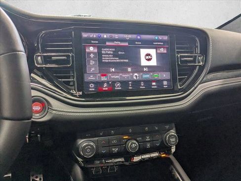 Used 2024 Dodge Durango SRT AWD/4WD image 10