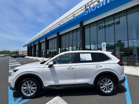 Used 2023 Honda CR-V EX image 18