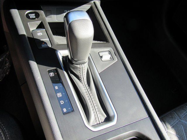 Used 2026 Nissan Kicks SV w/ Illumination Package FWD image 16