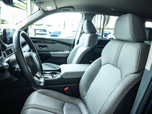 Used 2023 Honda Pilot EX-L image 22