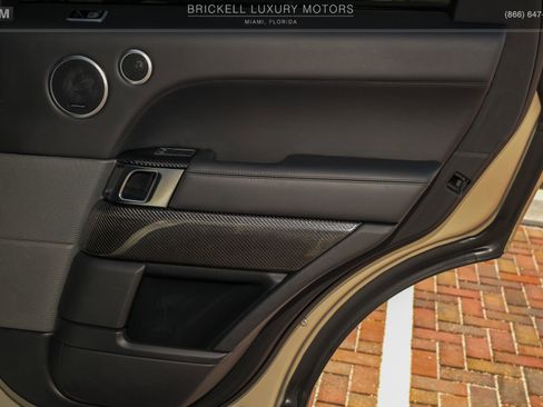 Used 2020 Land Rover Range Rover Sport SVR AWD/4WD image 21