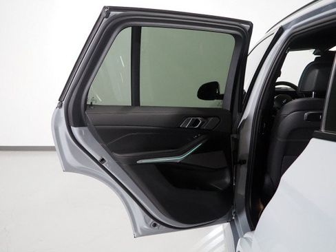 Used 2026 BMW X5 sDrive40i w/ M Sport Package RWD image 69