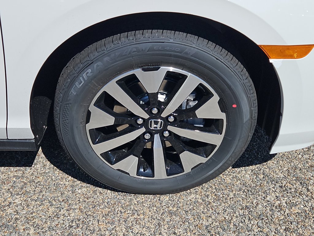 New 2026 Honda Odyssey EX-L image 4